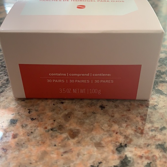 Mary Kay Hydrogel Eye Patches - Picture 2 of 2